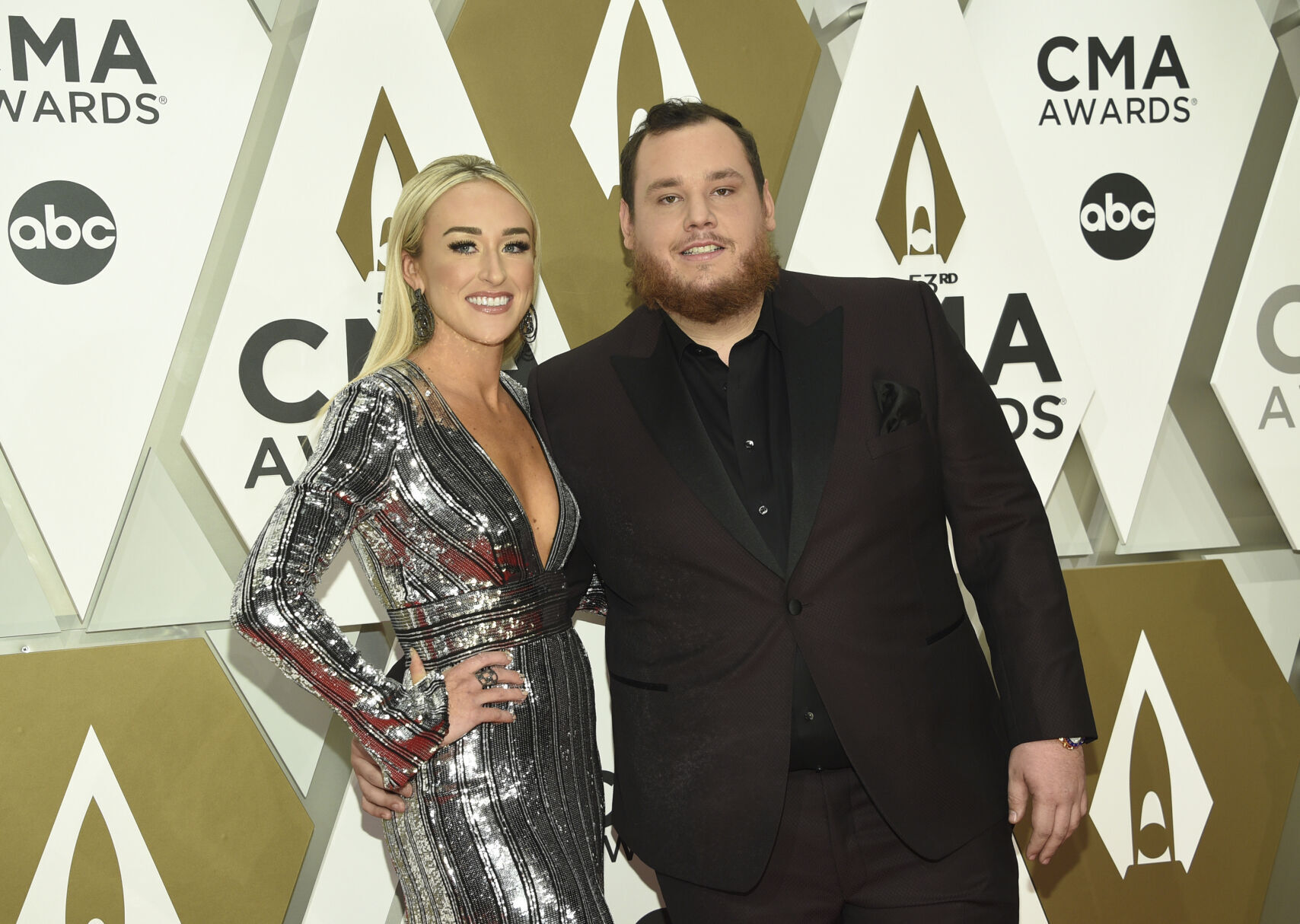 53rd Annual CMA Awards - Arrivals